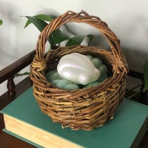 Nest like Round Woven Wicker Basket